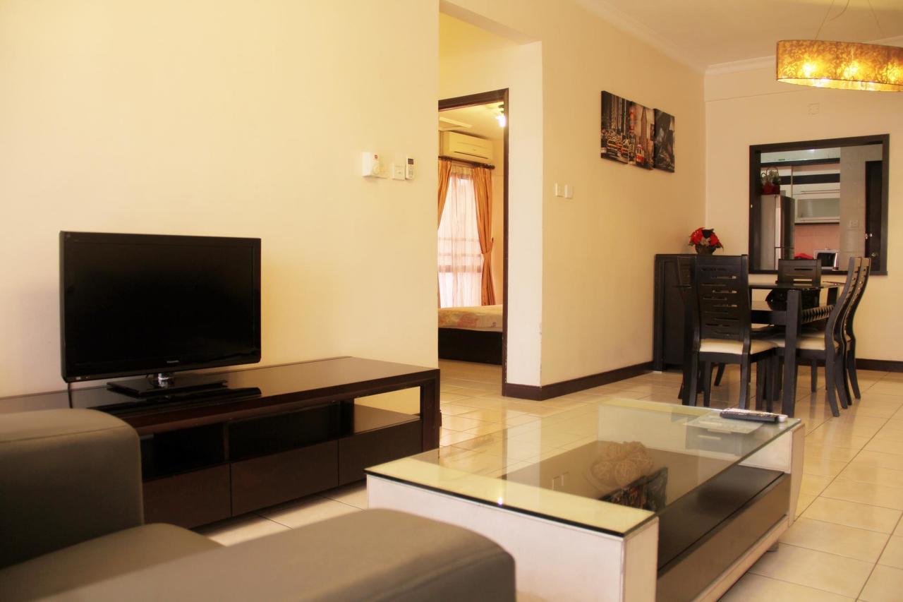 Marina Condominium Holiday Homestay Kota Kinabalu Esterno foto